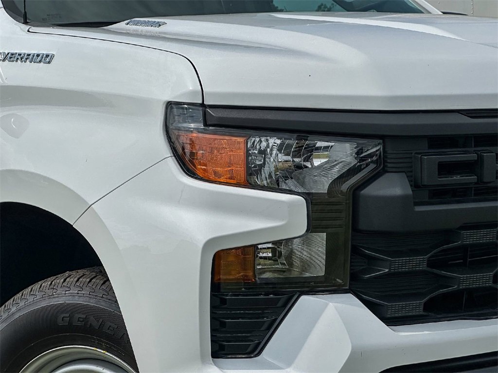 2025 Chevrolet Silverado 1500 photo 4