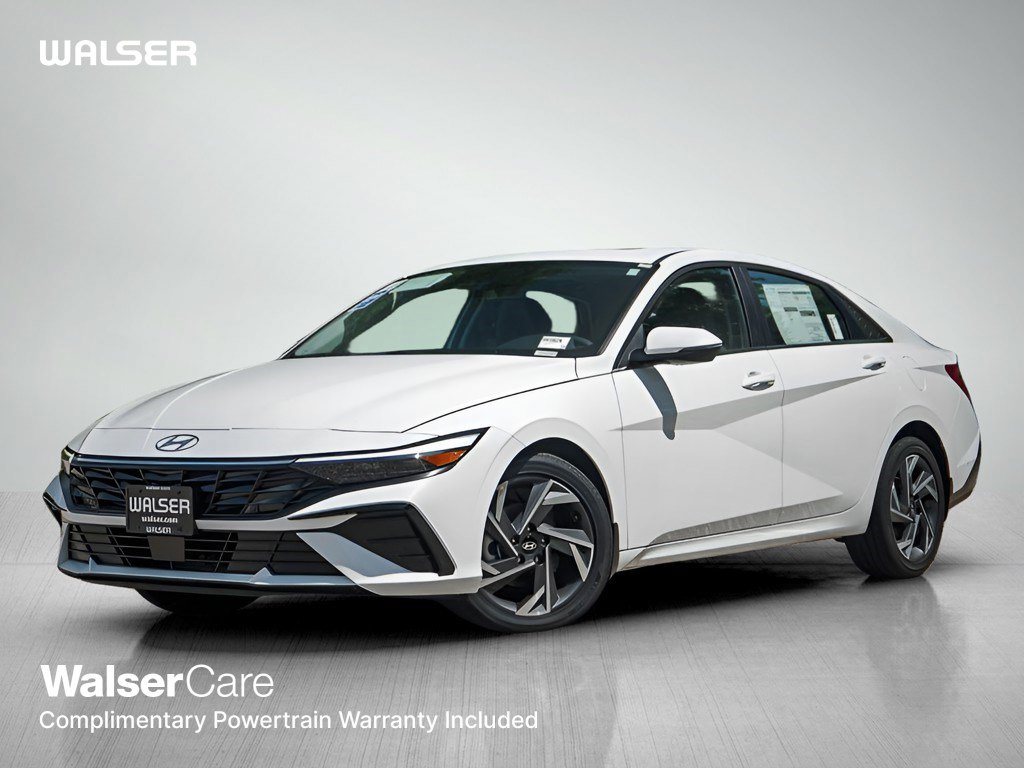 2025 Hyundai Elantra Limited's photo