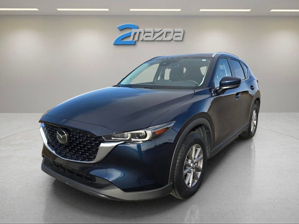 2023 Mazda CX-5 S Preferred package's photo