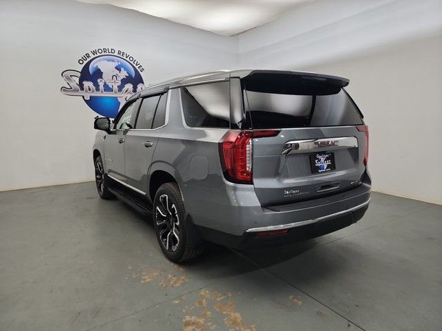 2022 Gmc Yukon SLT photo 2