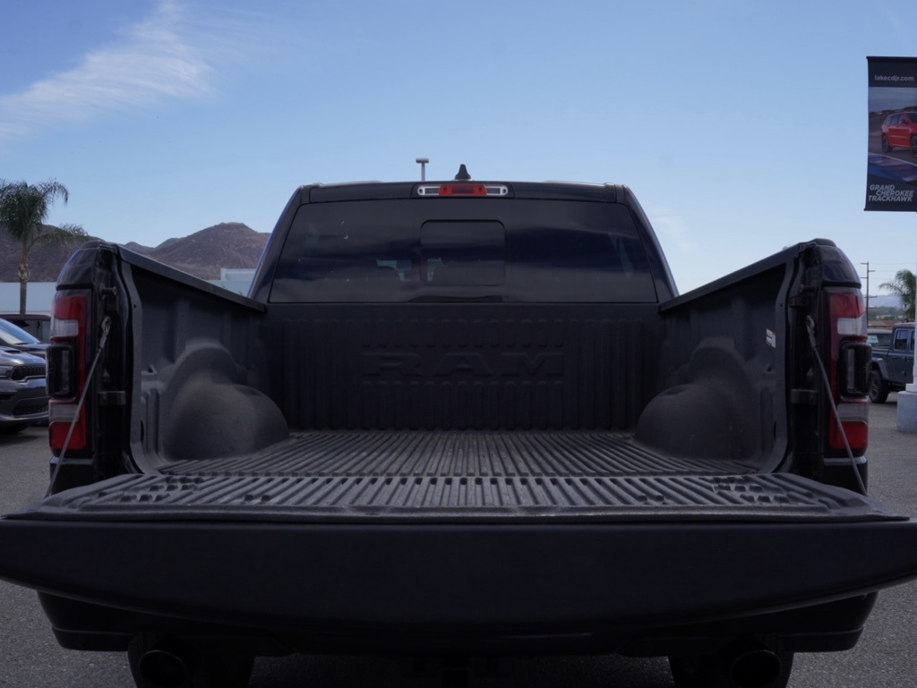 2021 Ram 1500 Laramie Night Edition photo 4