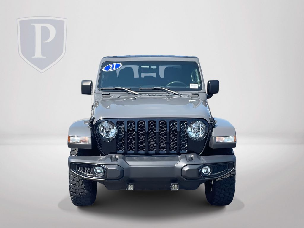 2021 Jeep Gladiator Sport photo 2