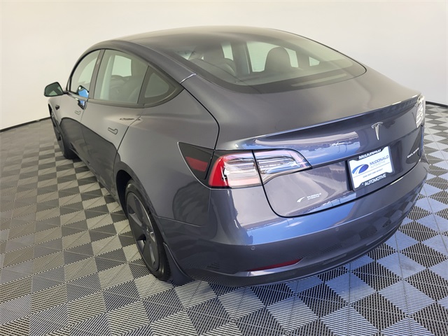 2022 Tesla Model 3 Long Range photo 5
