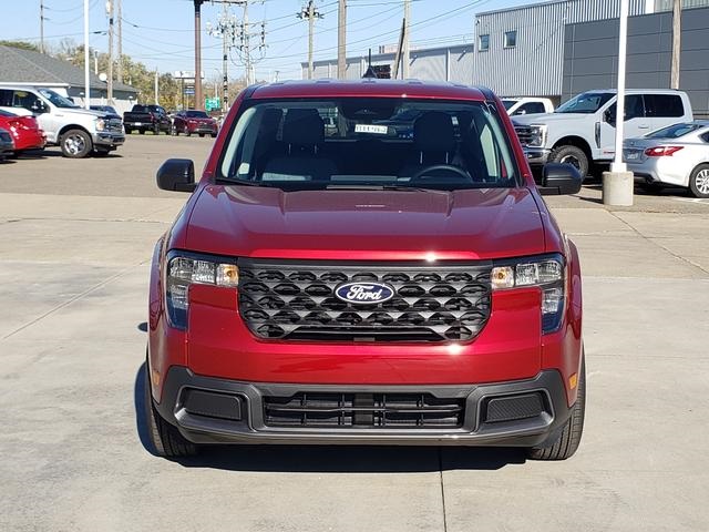 2025 Ford Maverick XLT photo 2