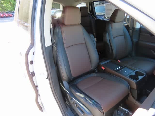 2026 Honda Odyssey Elite photo 14