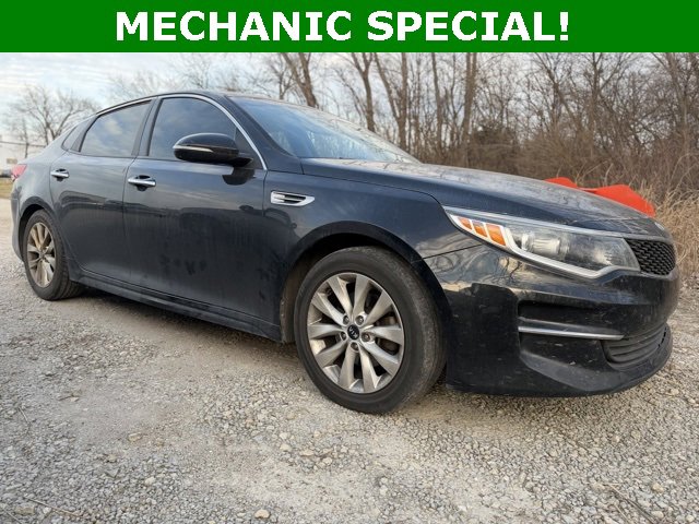 2016 Kia Optima LX's photo