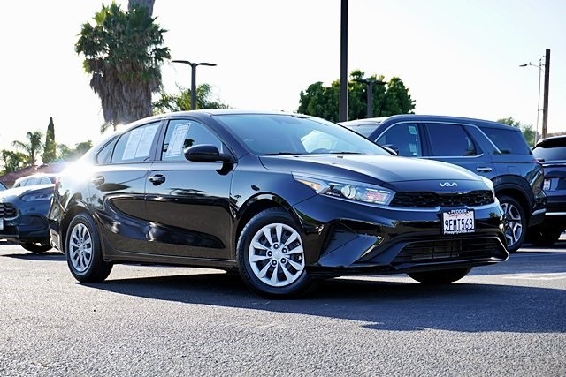 2023 Kia Forte LX