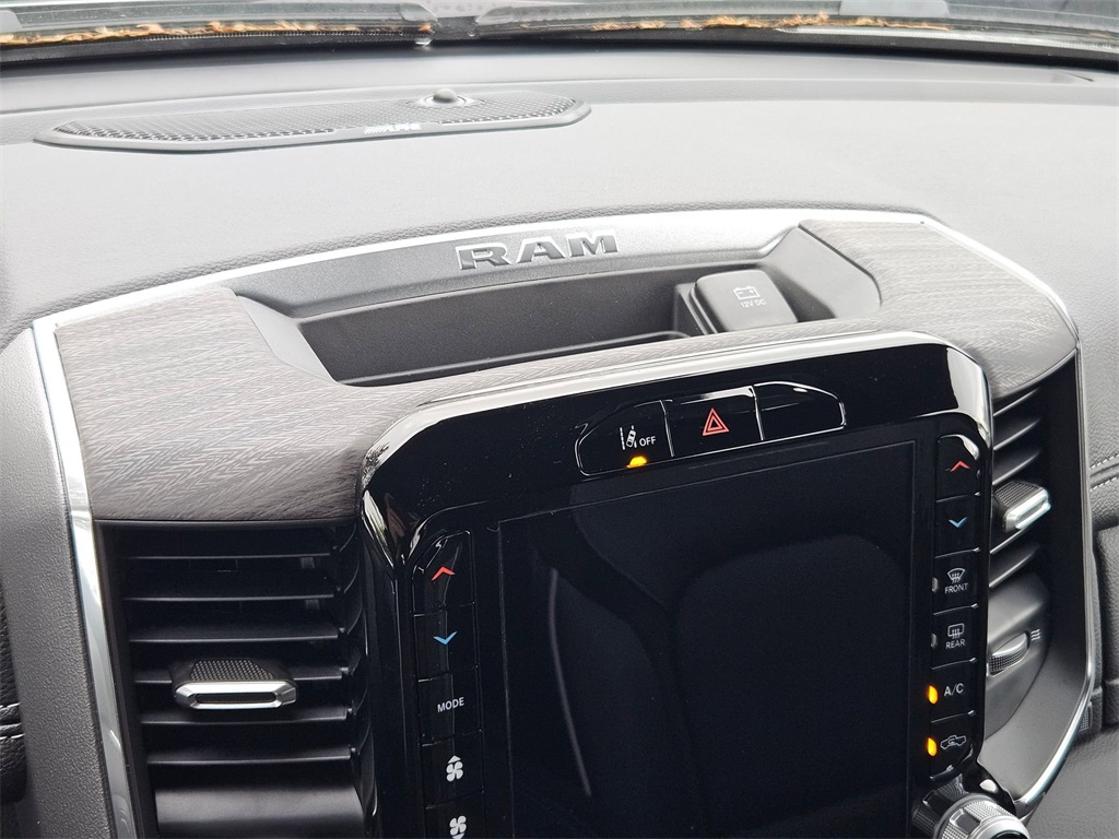 New 2025 Billet Silver Metallic Clear-Coat Exterior Paint RAM Laramie image 29