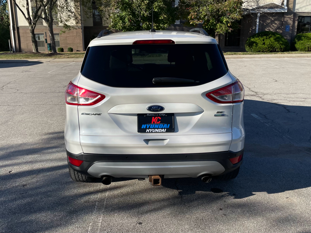 2016 Ford Escape SE photo 4