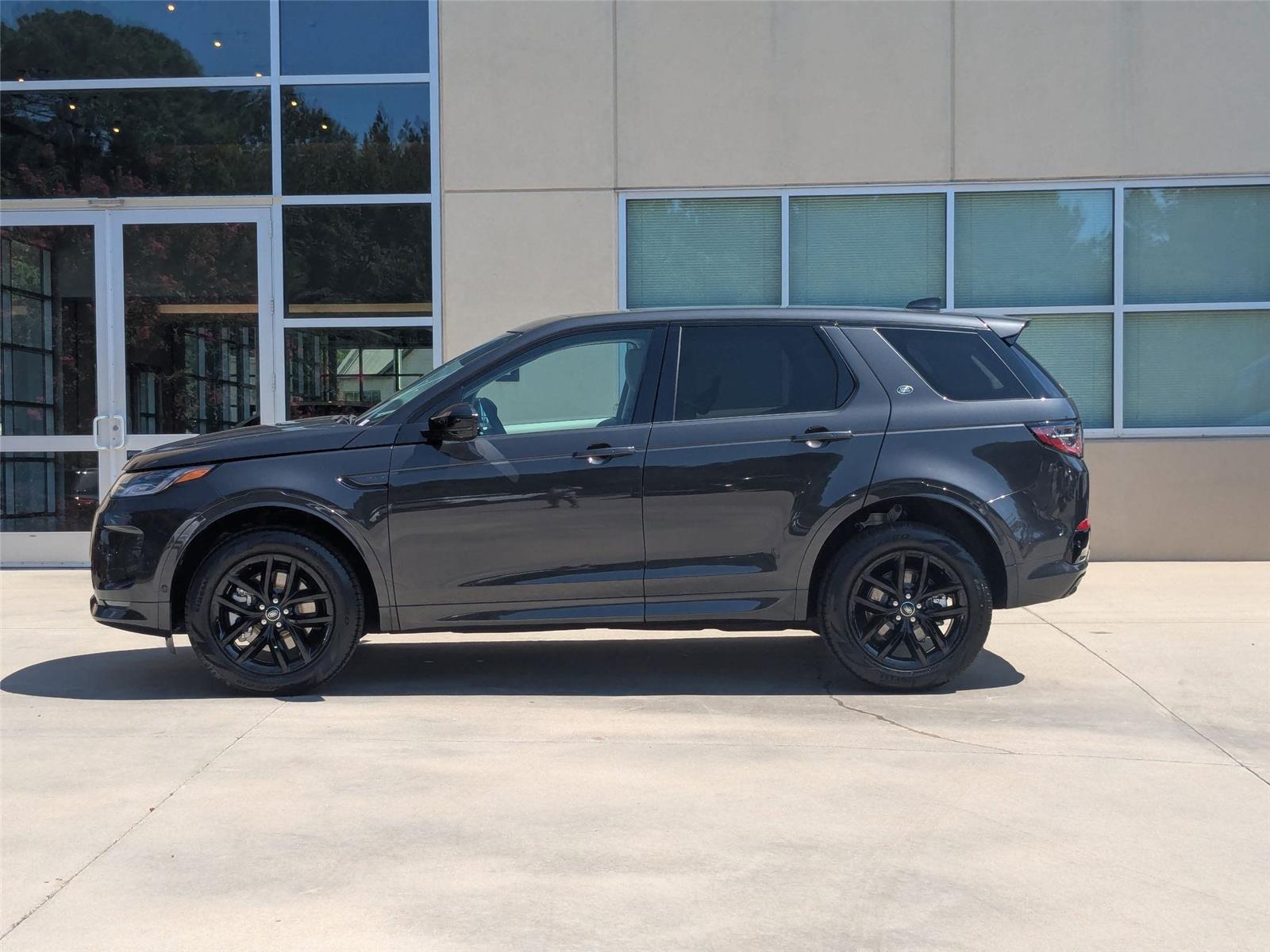 2025 Land Rover Discovery Sport S photo 5