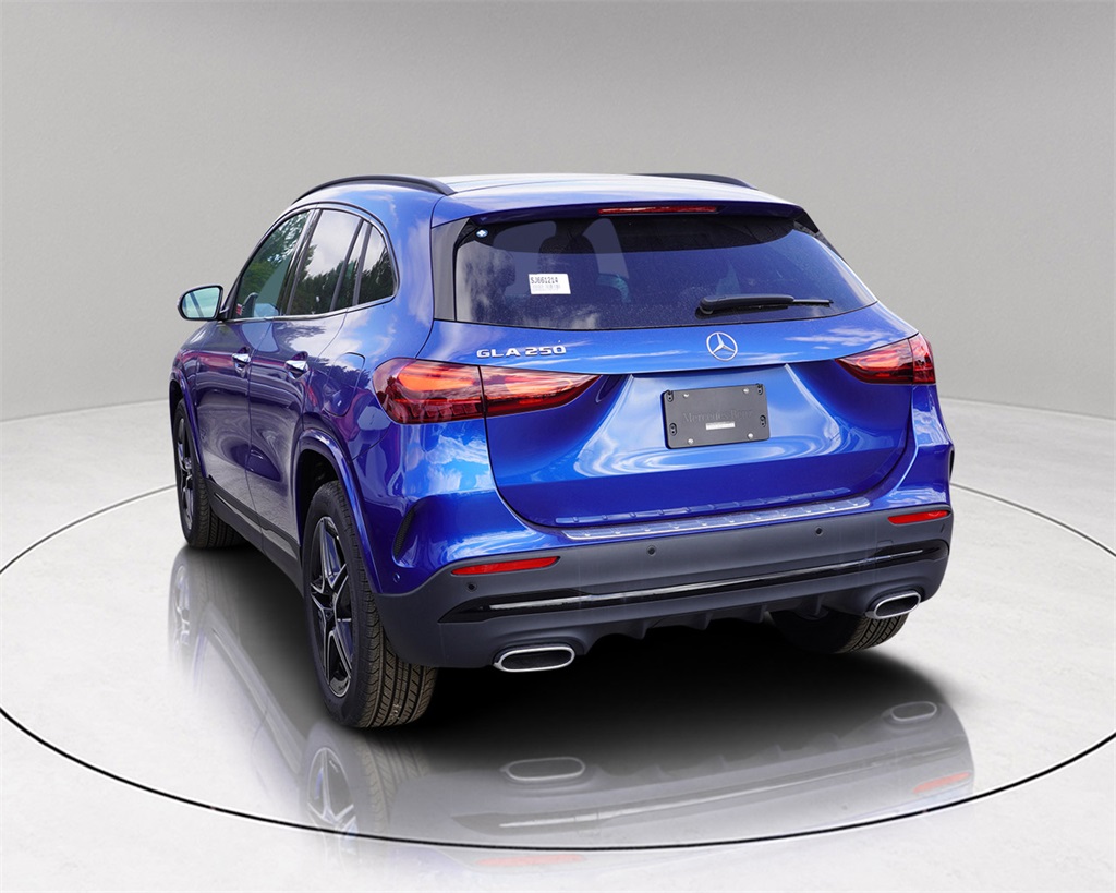 2025 Mercedes Benz GLA 250 photo 4
