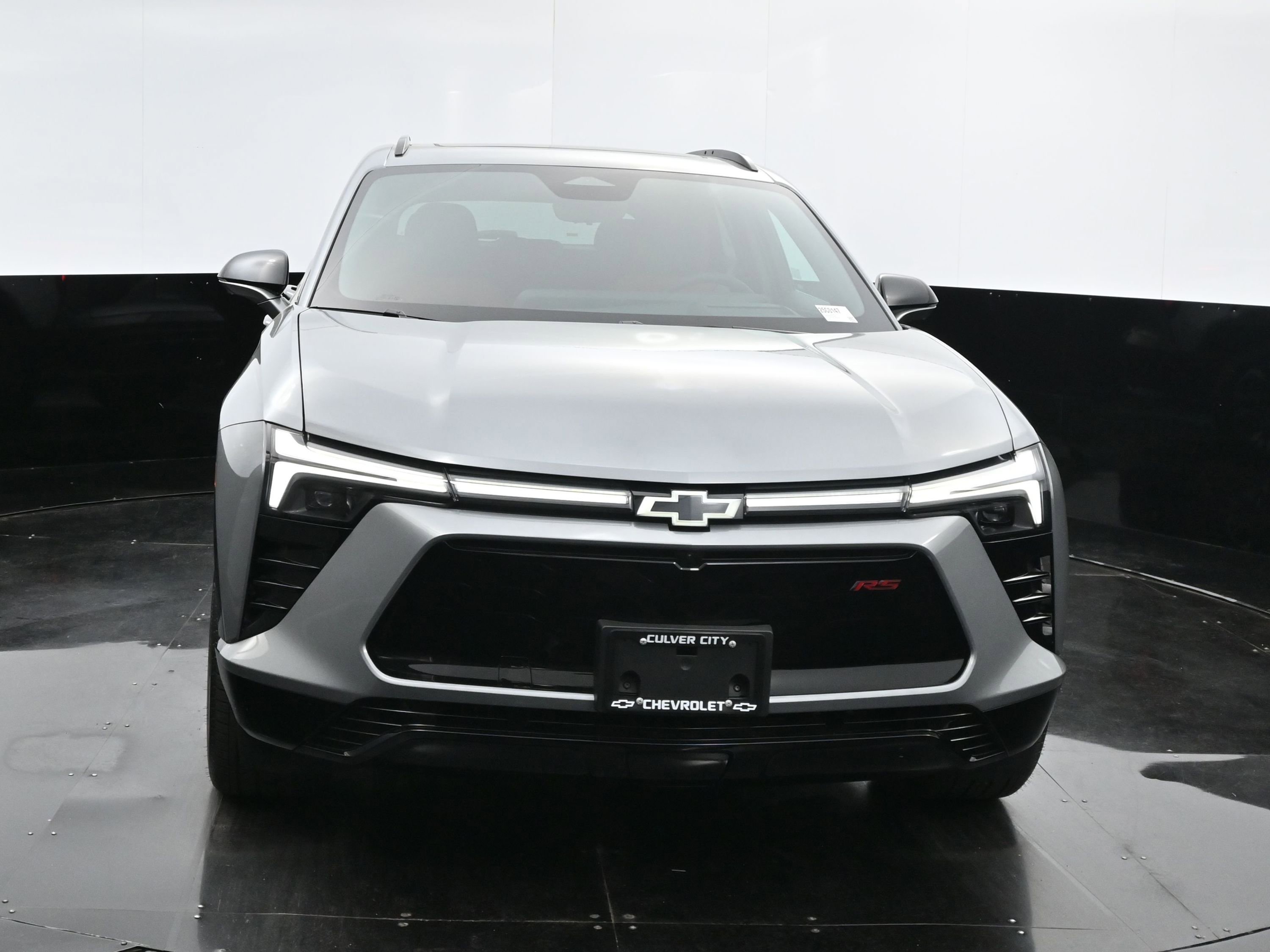 2025 Chevrolet Blazer EV RS photo 2