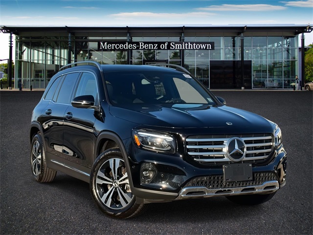 2025 Mercedes-Benz GLB Base's photo