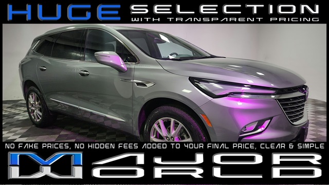 2023 Buick Enclave Essence's photo