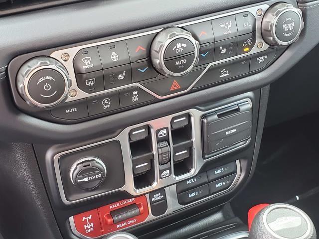 2025 Jeep Gladiator Mojave photo 15