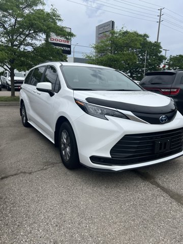 Used 2025 White Toyota LE image 1