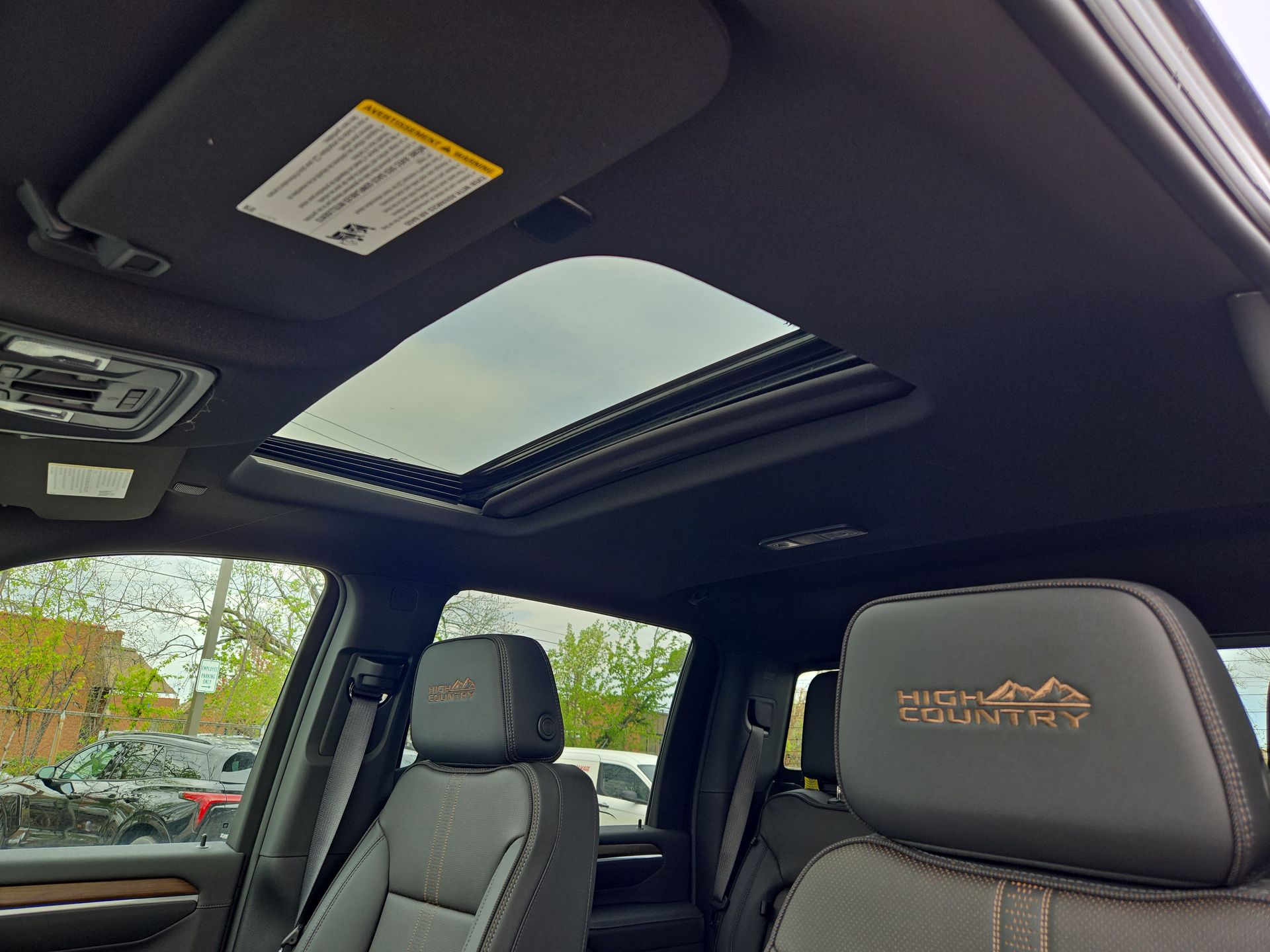 2025 Chevrolet Silverado 2500HD High Country photo 25