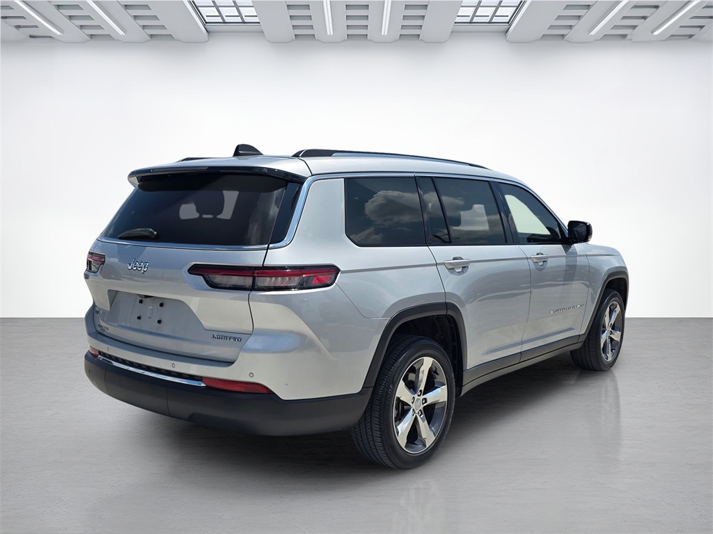 2022 Jeep Grand Cherokee Limited photo 5