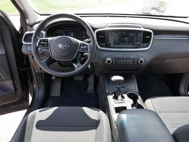 2020 Kia Sorento LX photo 22