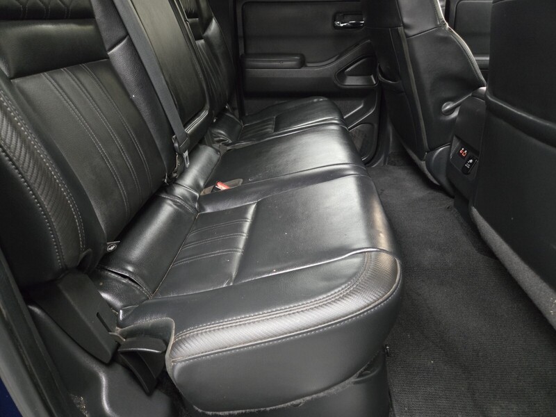 2022 Nissan Frontier PRO-4X photo 11