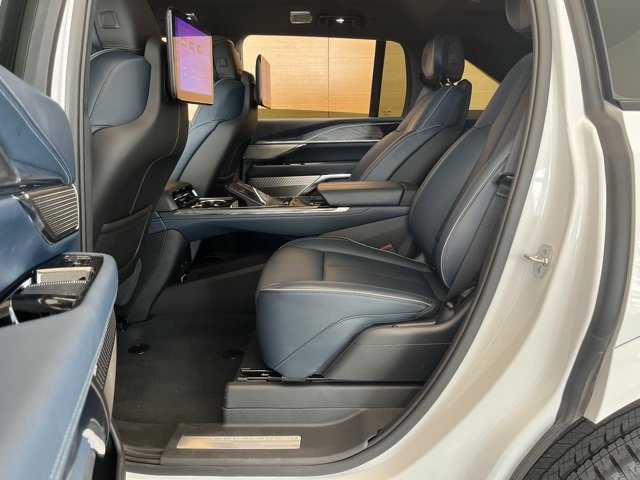2025 Cadillac Escalade IQ photo 19