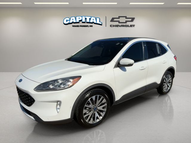 2020 Ford Escape Titanium's photo