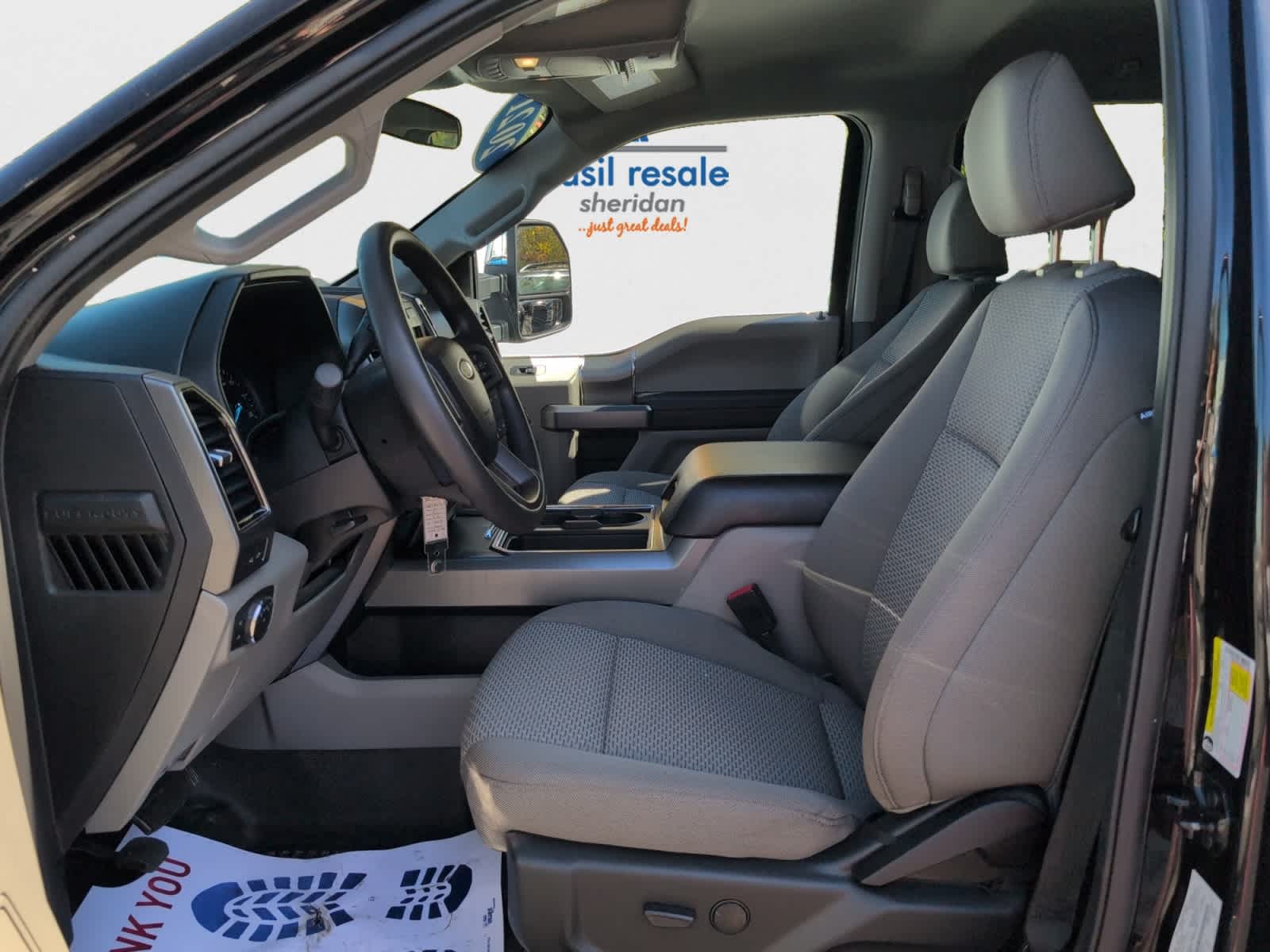 2021 Ford F-350 XLT photo 10
