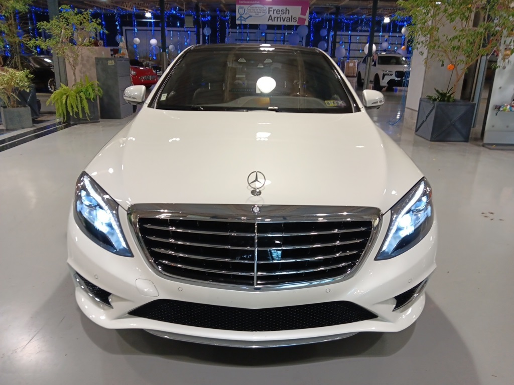 2015 Mercedes Benz S 550 photo 2