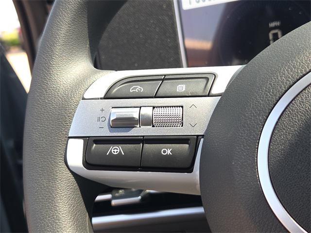 2025 Hyundai Santa Cruz SE photo 24