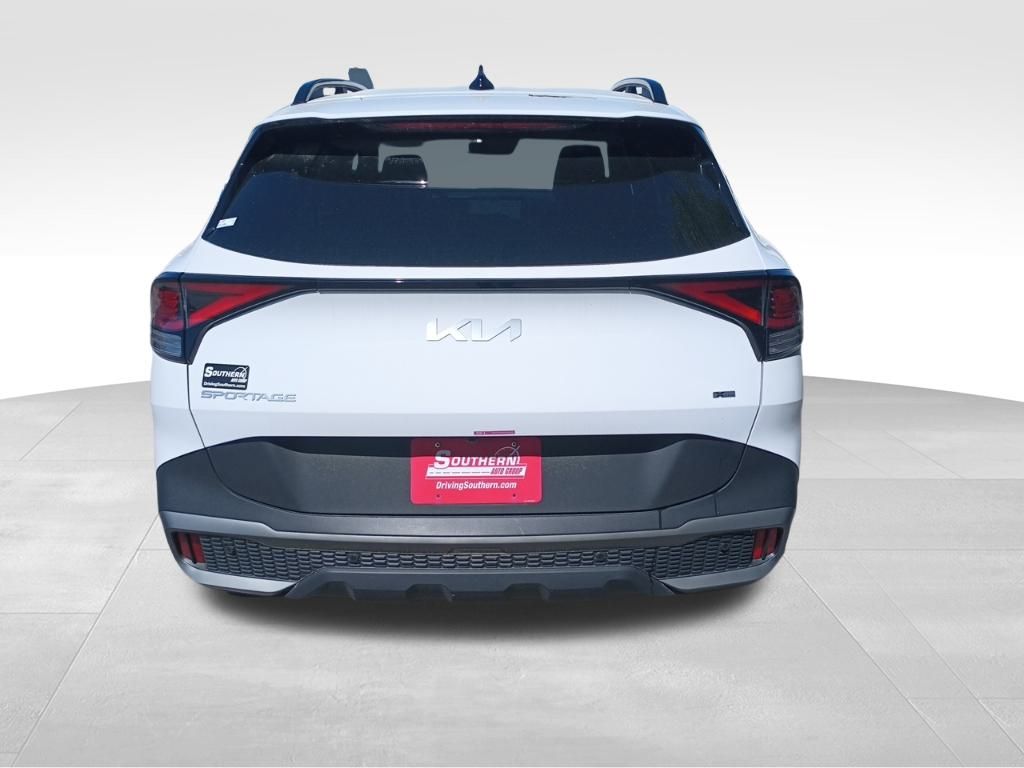 2024 Kia Sportage X-Line photo 2
