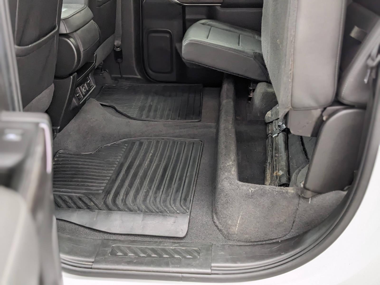 2022 Chevrolet Silverado 2500HD LTZ photo 21