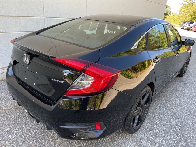 2019 Honda Civic Sport photo 4