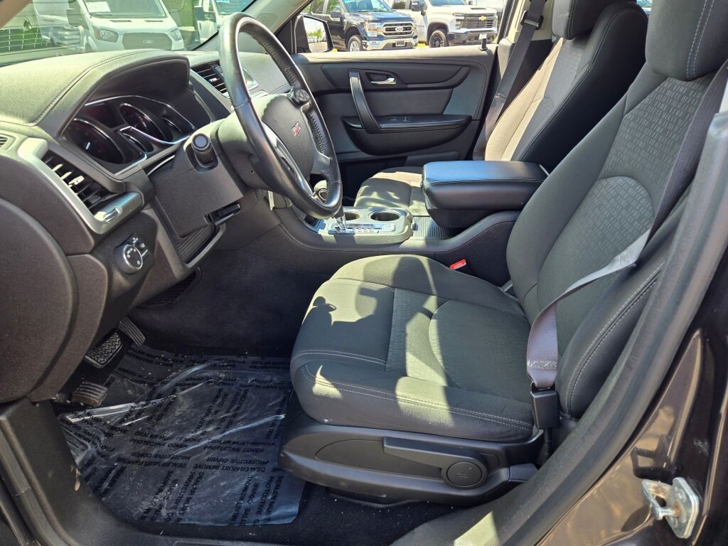 2015 Gmc Acadia SLE photo 15