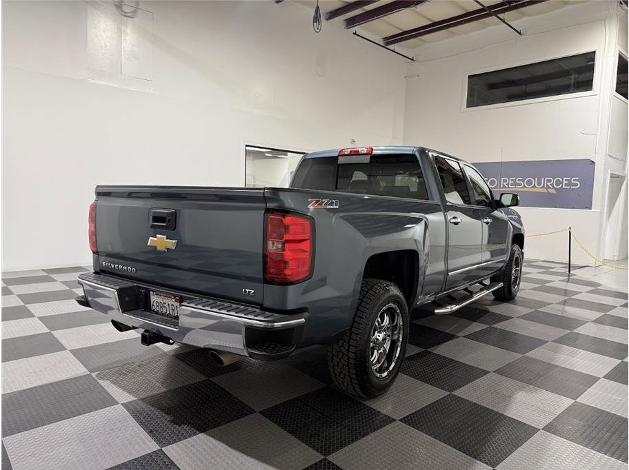 2014 Chevrolet Silverado 1500 LTZ photo 5