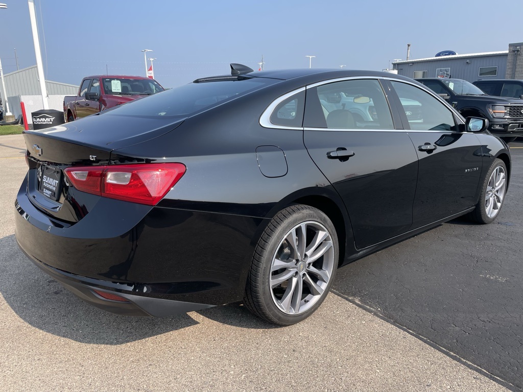 2023 Chevrolet Malibu 1LT photo 4