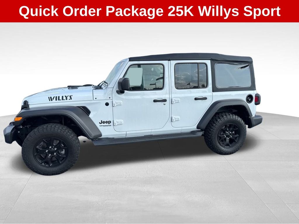 2022 Jeep Wrangler Unlimited Willys photo 2