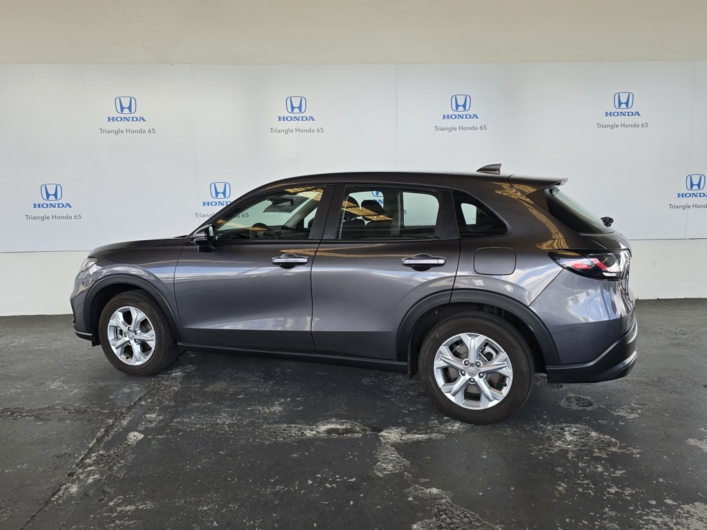 2023 Honda HR-V LX photo 3