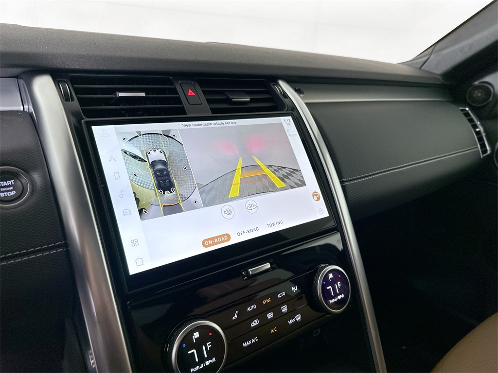 2025 Land Rover Discovery SE photo 18