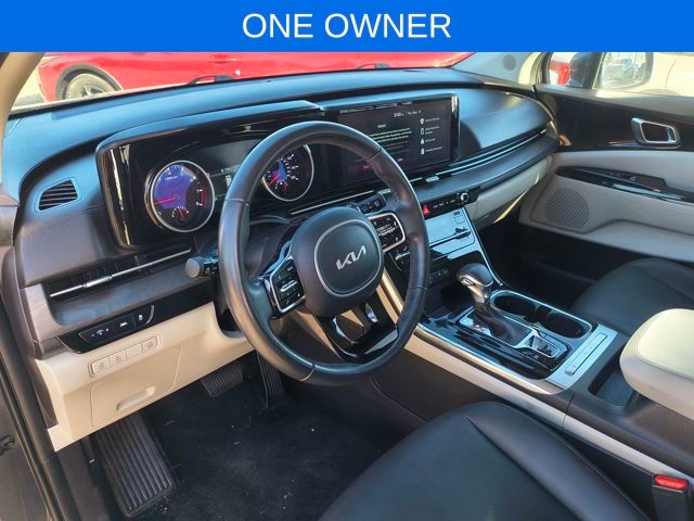 2023 Kia Carnival EX photo 4