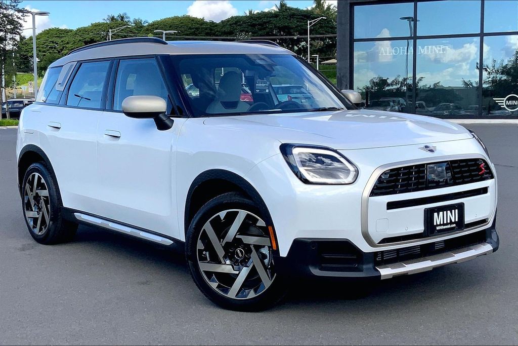 2026 MINI Countryman S's photo