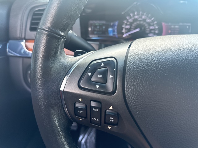 2013 Lincoln MKS EcoBoost photo 20