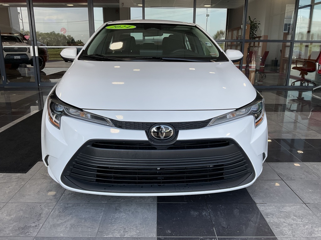 Certified 2024 Toyota Corolla LE with VIN 5YFB4MDE7RP201102 for sale in Kansas City