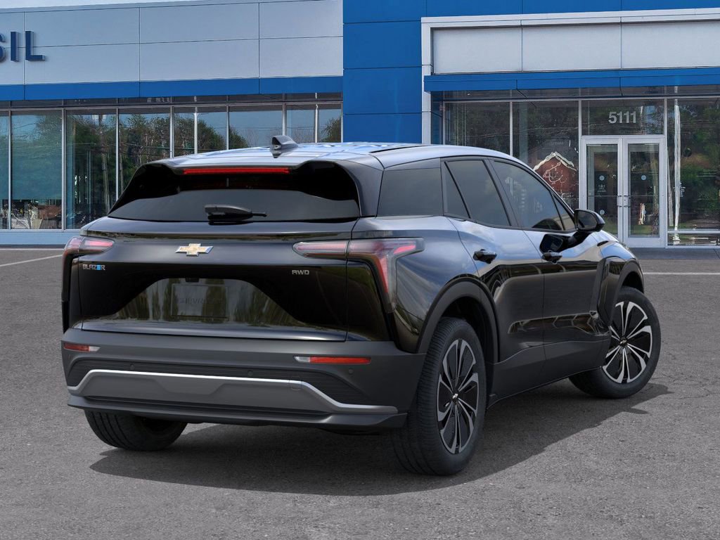 2026 Chevrolet Blazer EV photo 2