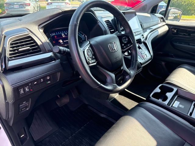 2023 Honda Odyssey Elite photo 12