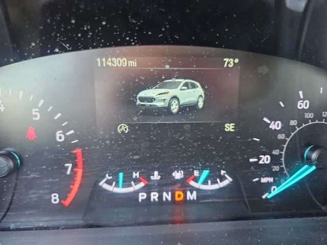 2020 Ford Escape SEL photo 10