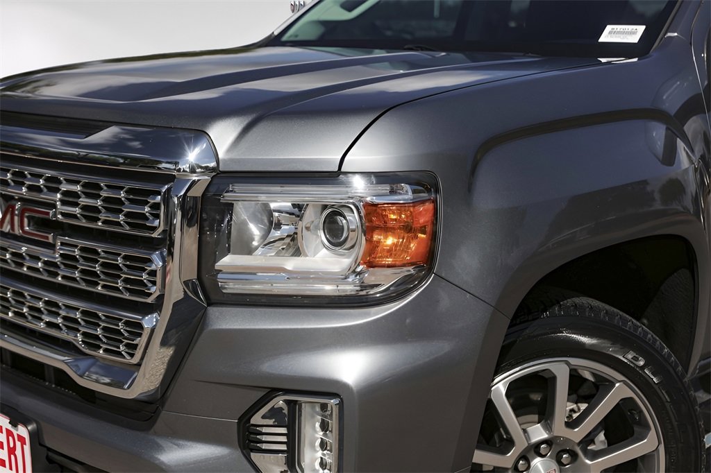 2022 Gmc Canyon Denali photo 2