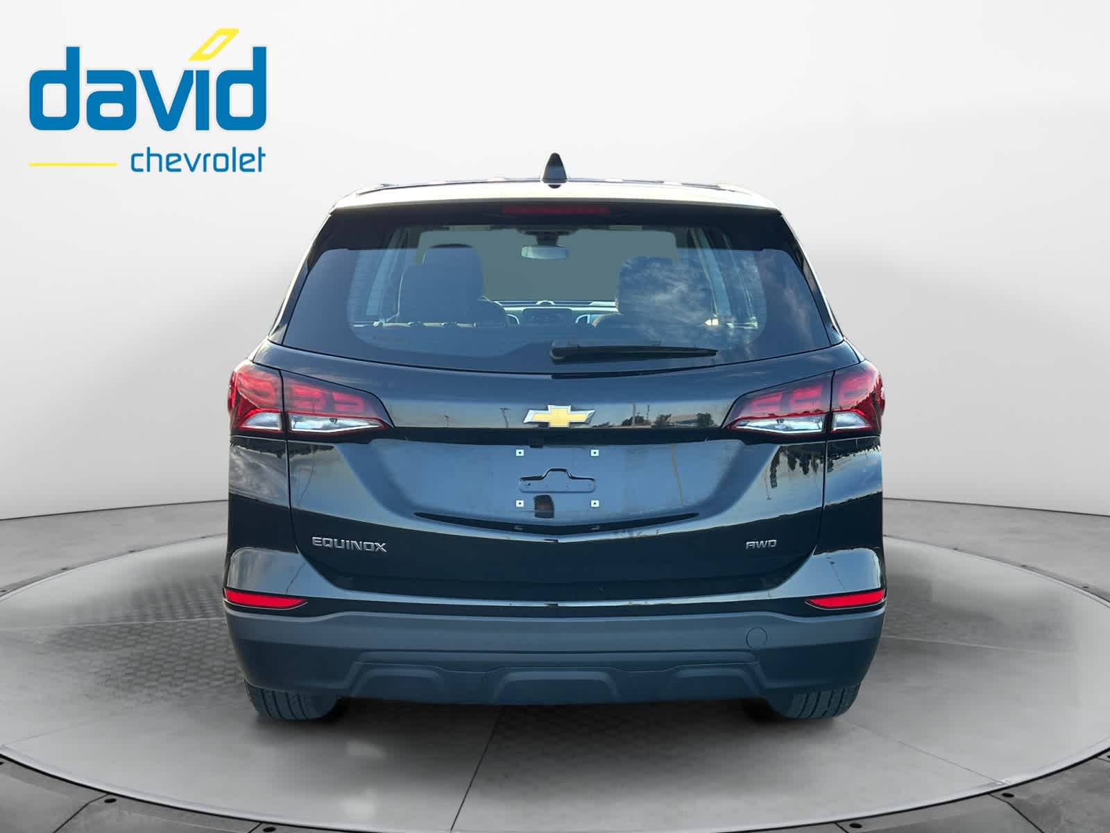 2024 Chevrolet Equinox LS photo 4