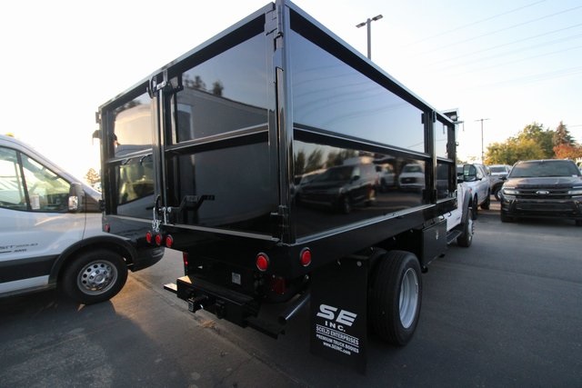 2024 Ford F-550 photo 5