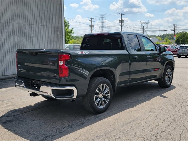 2026 Chevrolet Silverado 1500 LT photo 4
