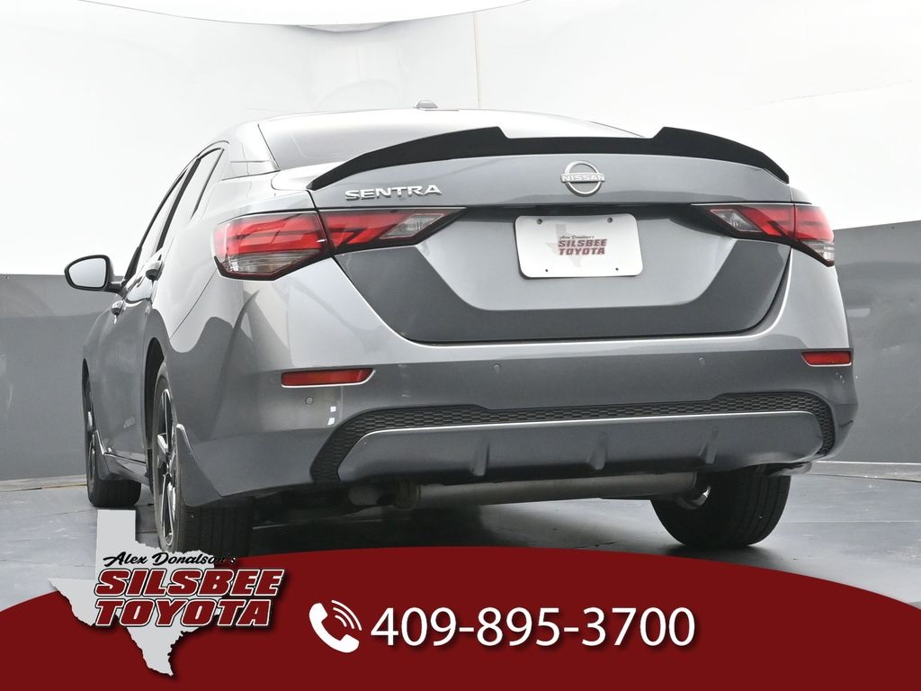 2025 Nissan Sentra SV photo 19